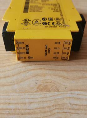 （议价）西克安全继电器模块 FX3-XTI084002 成色如图 运