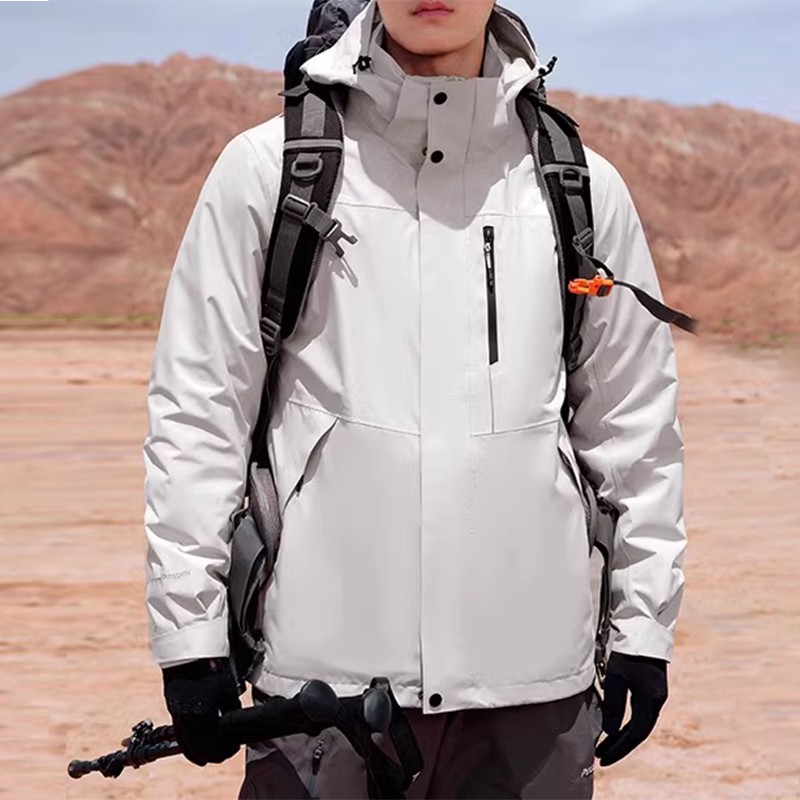 户外冲锋衣男女同款防风保暖防水外套连帽休闲百搭款户外运动E776