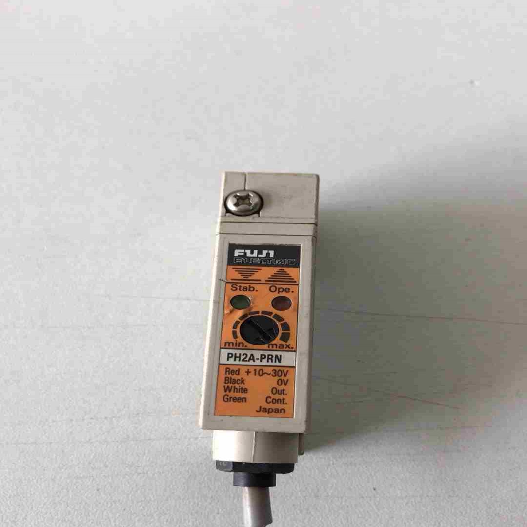 Fuji Electric  PH2A-PRN  PH21A议价