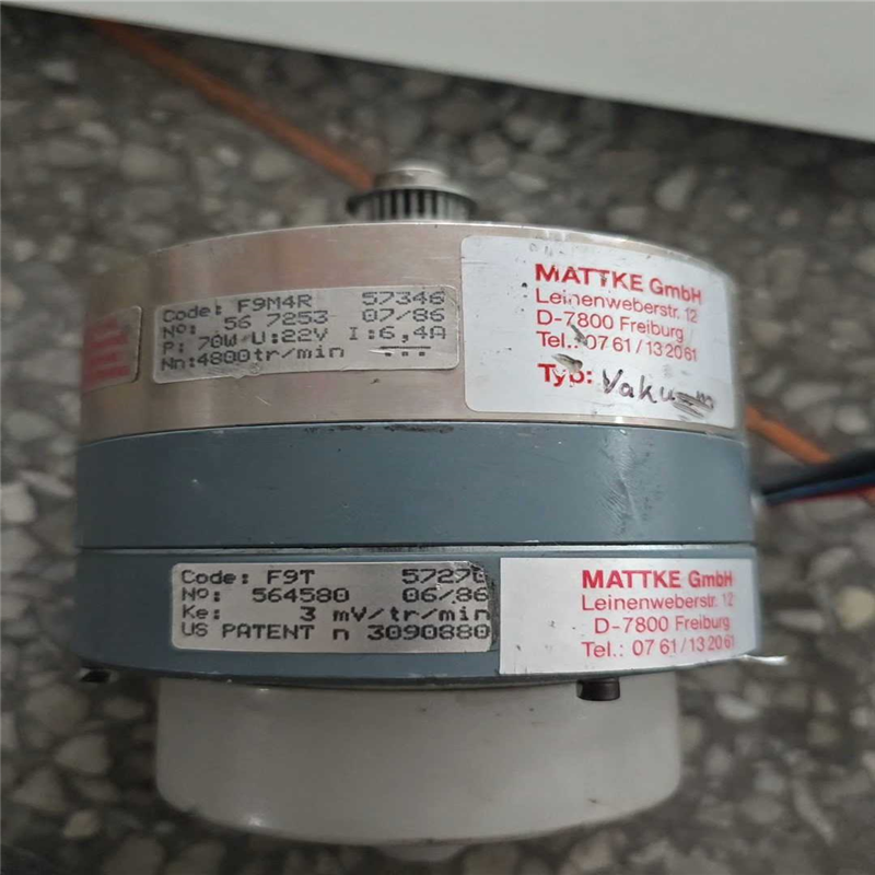 议~美圆产电机一台F9M4R