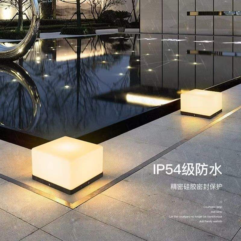 2025太阳能柱头灯流行INS风别墅庭院围墙灯3000K不锈钢灯大门