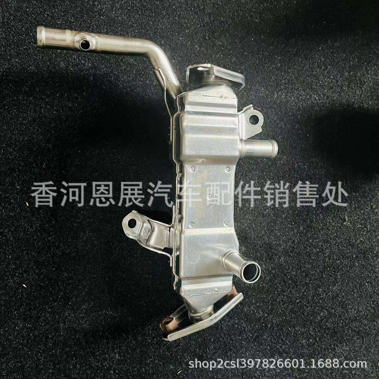 管道冷却器用于CT200HVOXYPRIUSZVW30256013701025601-37010