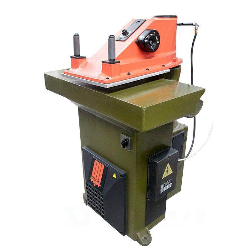 二手意大利阿通AtomSE15液压摇臂裁断机 摇头啤机皮料加工设备,纺织面料/辅料/配套,皮革加工设备,淘宝优惠券,粉丝福利购,淘宝优惠卷