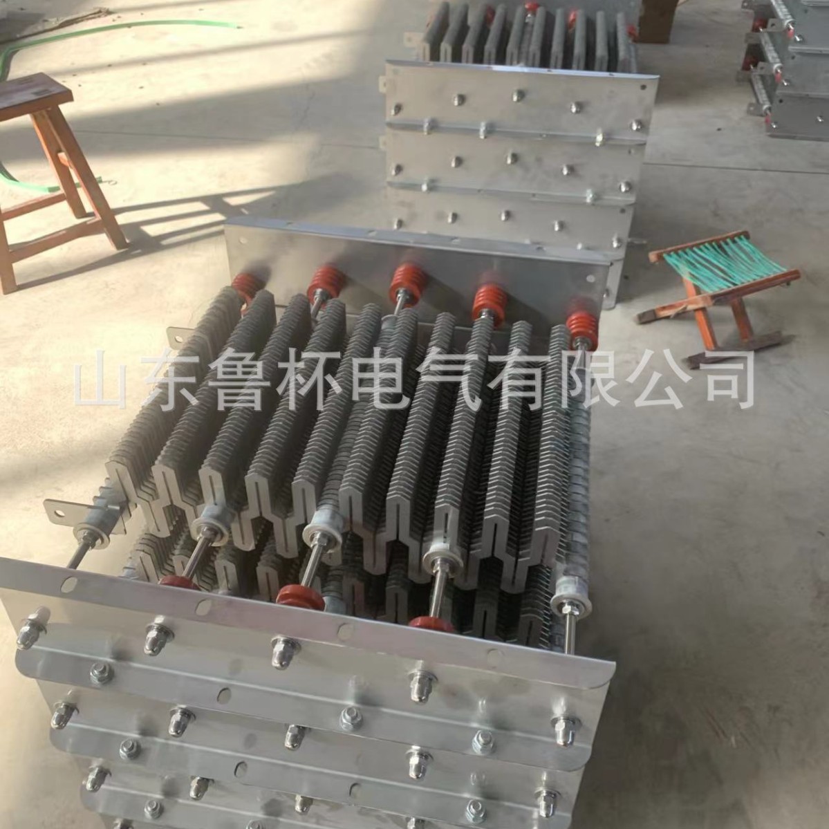 鲁杯中性点接地电阻器6.3KV-400A-10S采用镍铬合金电热金属材料