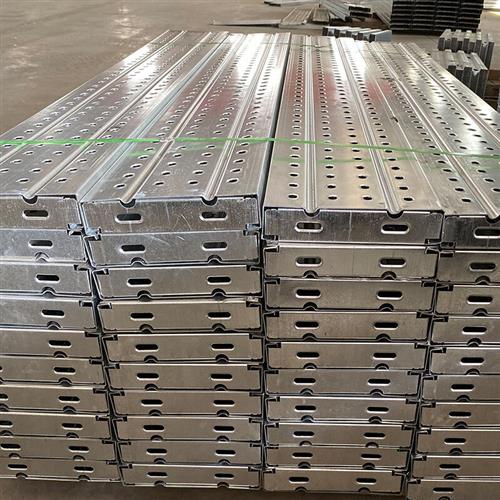 踏板跳板建筑热浸镀锌踏板3白4米工地脚手架钢跳板船厂挂钩冲孔钢