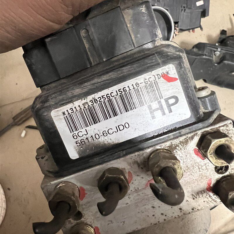 新款昌河铃木北斗星X5煞车泵ABS泵总成 18112301 561106CJD0品