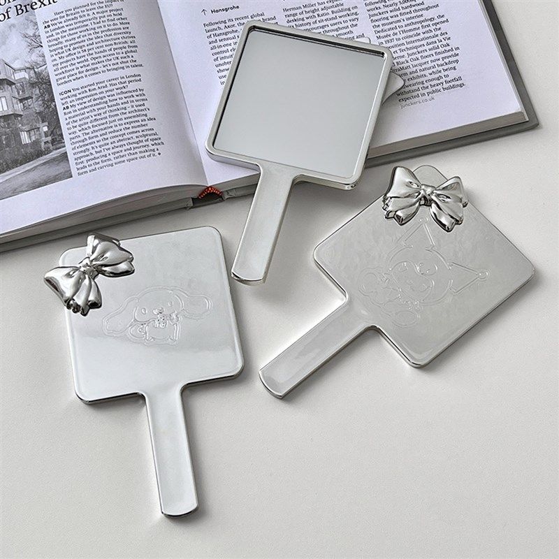 速发复携手持化妆镜高颜值随身古带小镜子家用简约手妆化拿镜