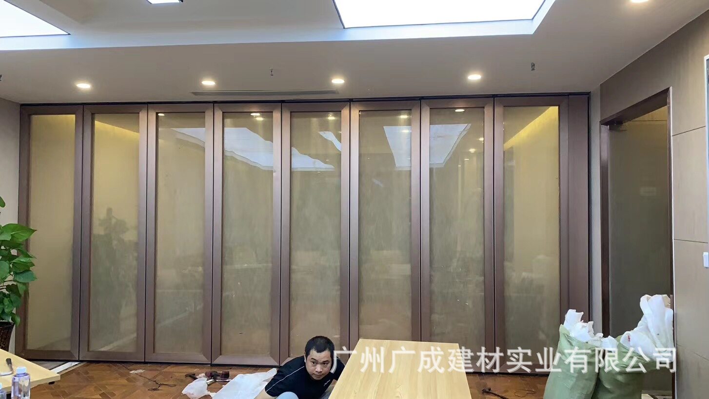 酒店移动隔断墙 铝合金折叠活动隔断 不锈钢玻璃酒店活动隔断墙