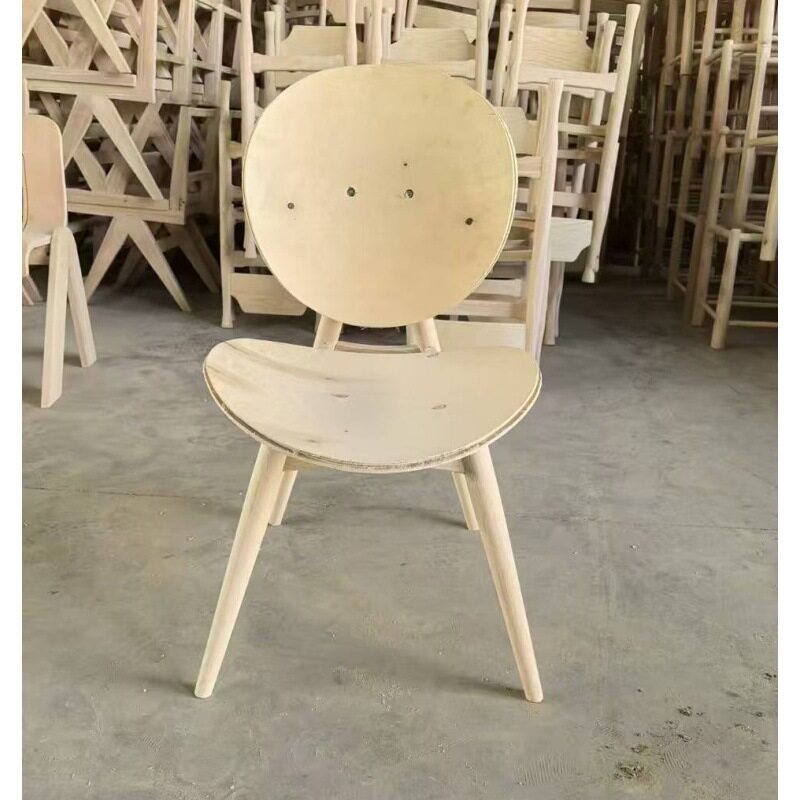 轻奢意式餐椅现代简约设计师椅子休闲椅网红极简磨砂布艺洽谈椅