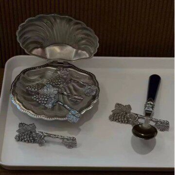 复古金属葡萄藤餐具架法式金属高级感筷子架西餐架摆件