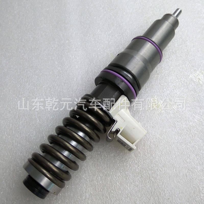 共轨喷油器50881532BEBE4E00001工程机械喷油器泵喷嘴