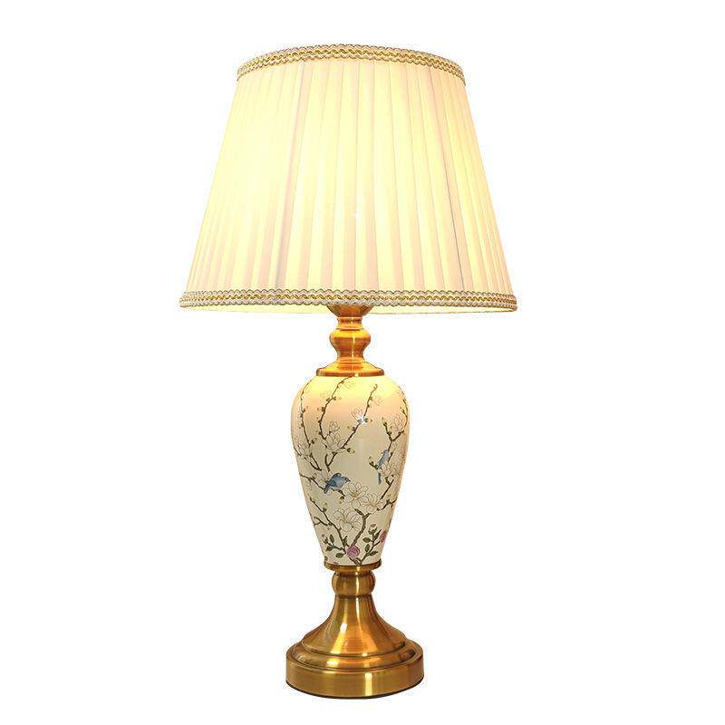 陶瓷台灯美式简约卧室中式欧式客厅角几灯高级感轻奢主卧室床头灯