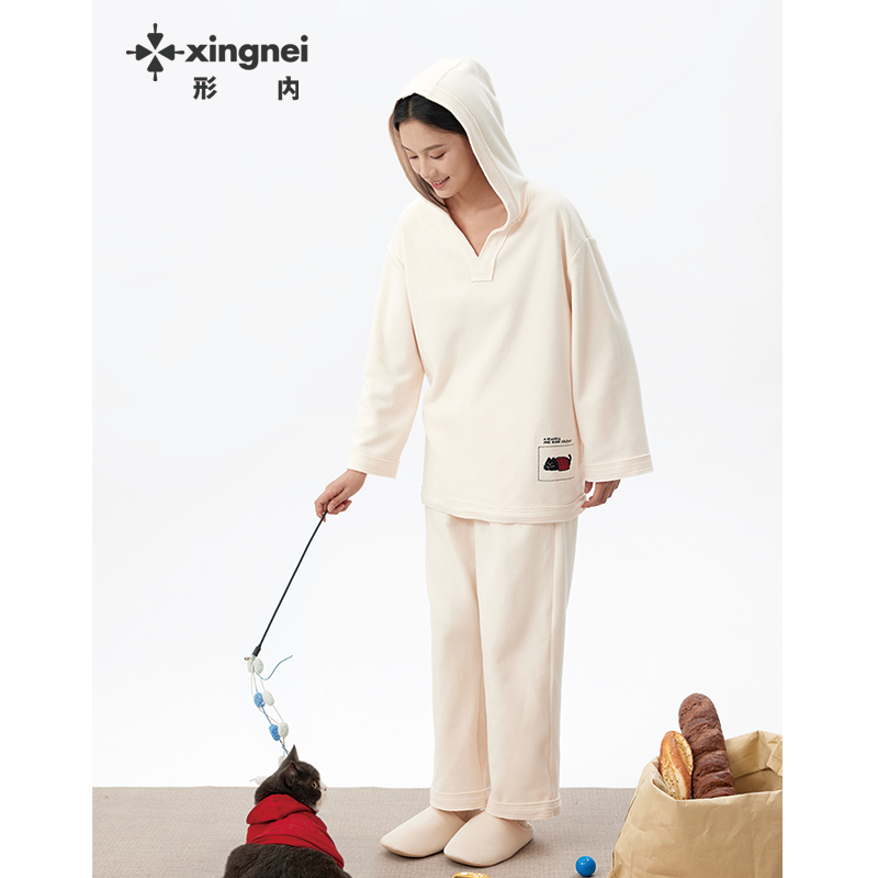 形内女士连帽摇粒绒睡衣套装