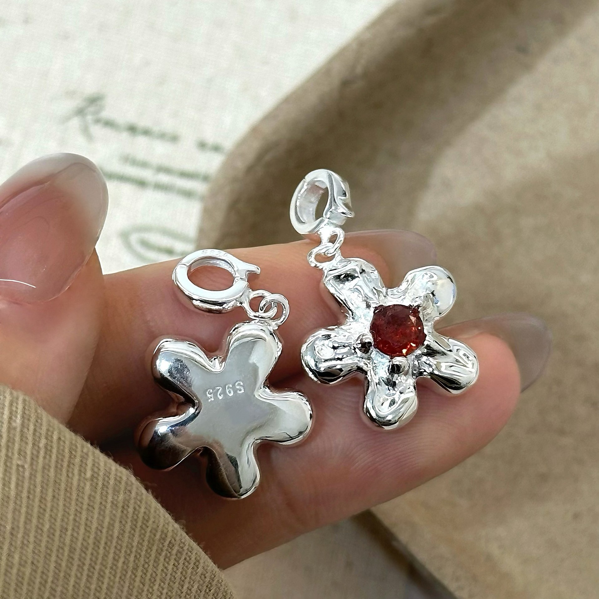 纯银立体花花吊坠时尚韩国风