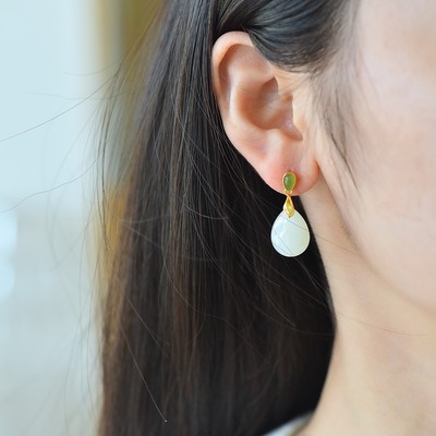 s925银镶和田玉水滴耳坠