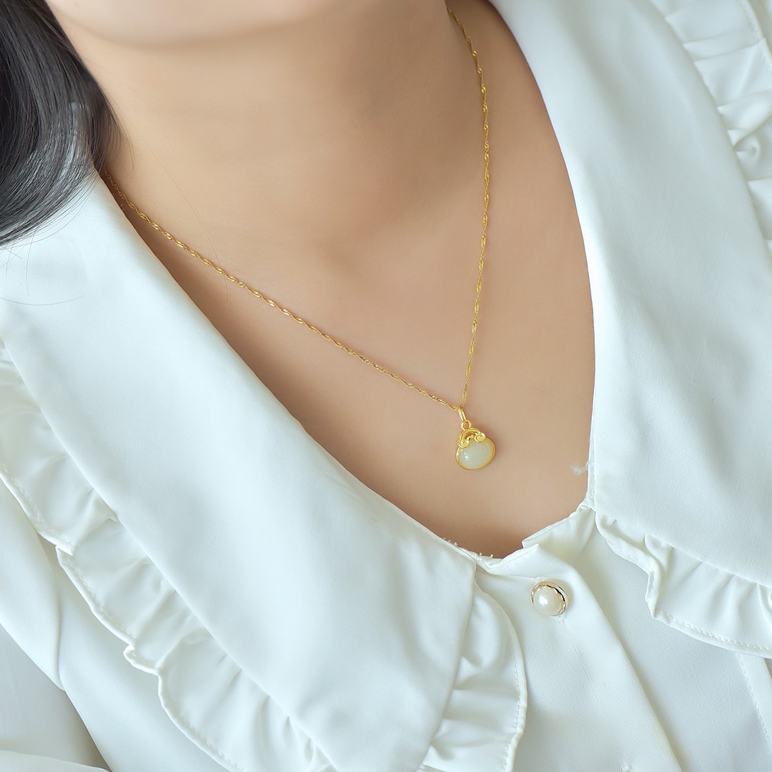 s925银镶和田玉蛋面素银吊坠