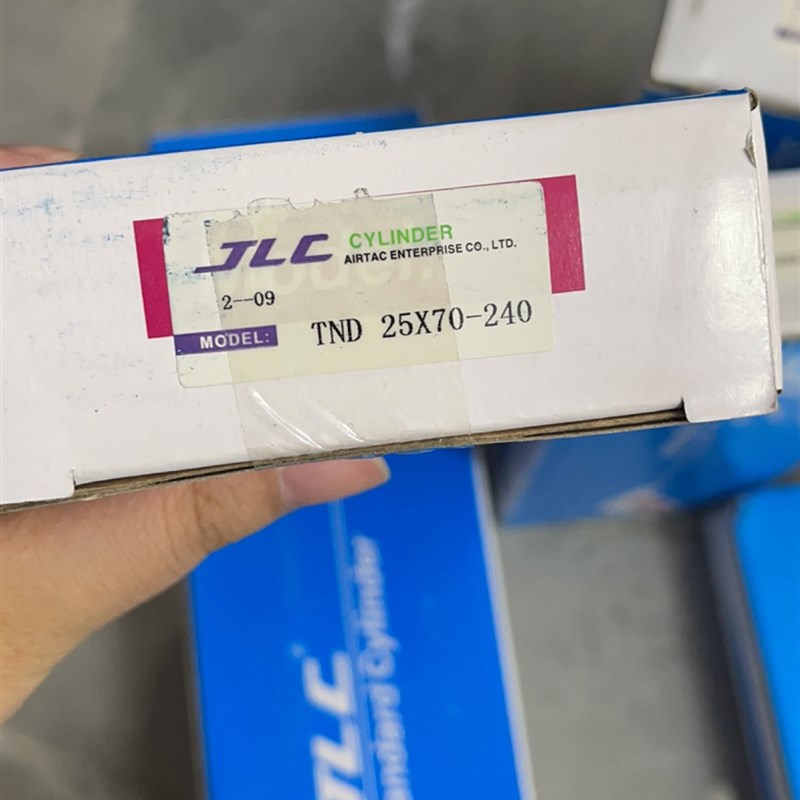 JLC高端定制进口型气缸TN25*19-71厂家独家定制TND25*38