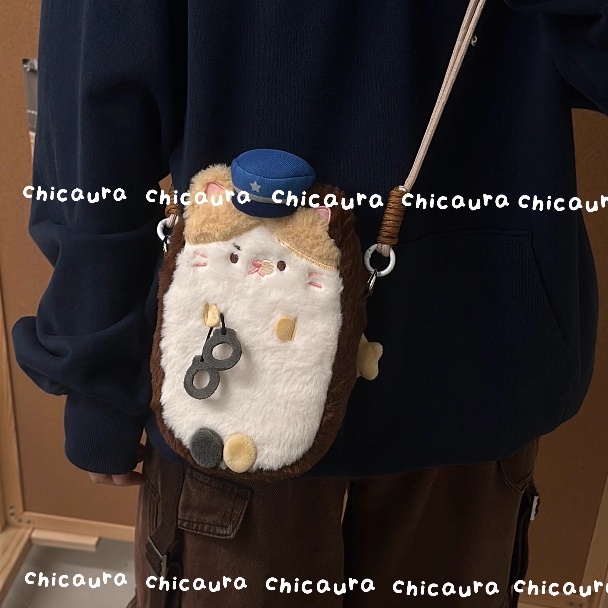 CHICAURA气哭啦原创三花猫奶牛猫斜挎包可爱毛绒手机包收纳包笔袋
