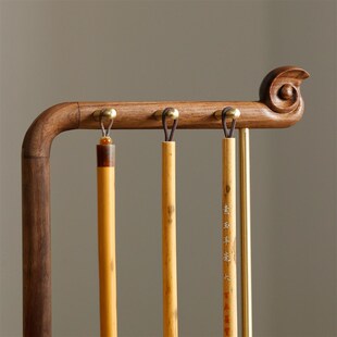 精选云山风度 笔挂北美黑胡桃笔架笔挂实木展示架文房四宝毛笔文