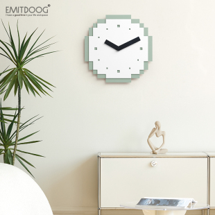 免打孔家用创意h像素挂钟客厅墙面装饰品时钟我的世界钟表桌面摆