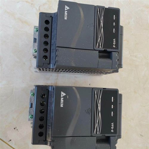 台达变频器VFD022E43A -M 380V2.2KW