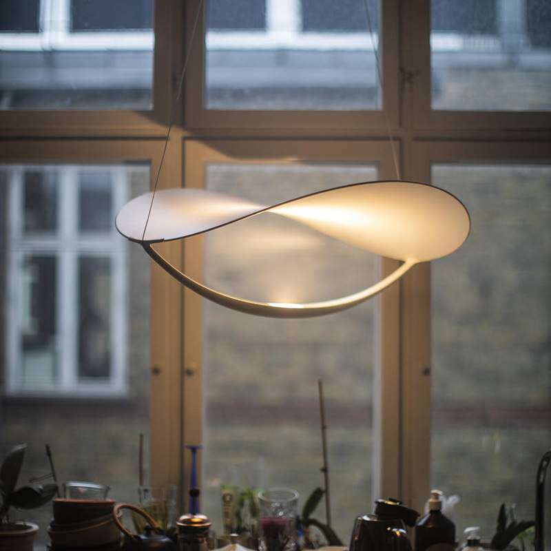 客厅餐厅吊灯现代简约意大利设计师款书房卧室灯具北欧吸吊两用