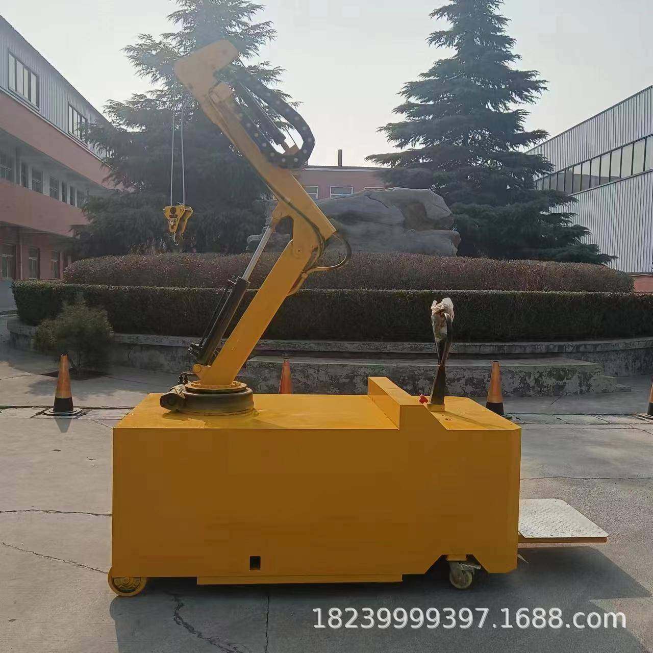 移动式起重设备电动行走小吊机液压全自动折叠吊机,搬运/仓储/物流设备,其他起重搬运设备,淘宝优惠券,粉丝福利购,淘宝优惠卷