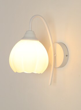 壁灯床头灯卧室现代简约白色法式奶油风led带遥控客厅楼梯墙壁灯