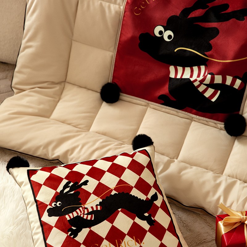 龙年新款红色格子办公室空调被午睡抱枕毯子二合一车内Y两用抱枕