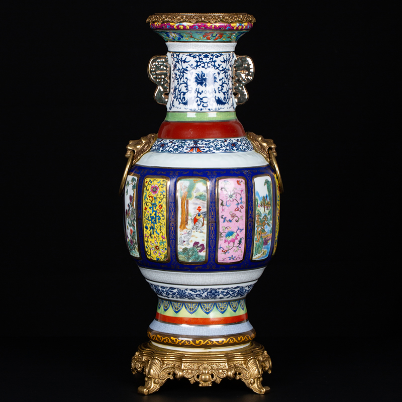 贵夫人珐琅彩铜狮环瓷王瓷母赏瓶