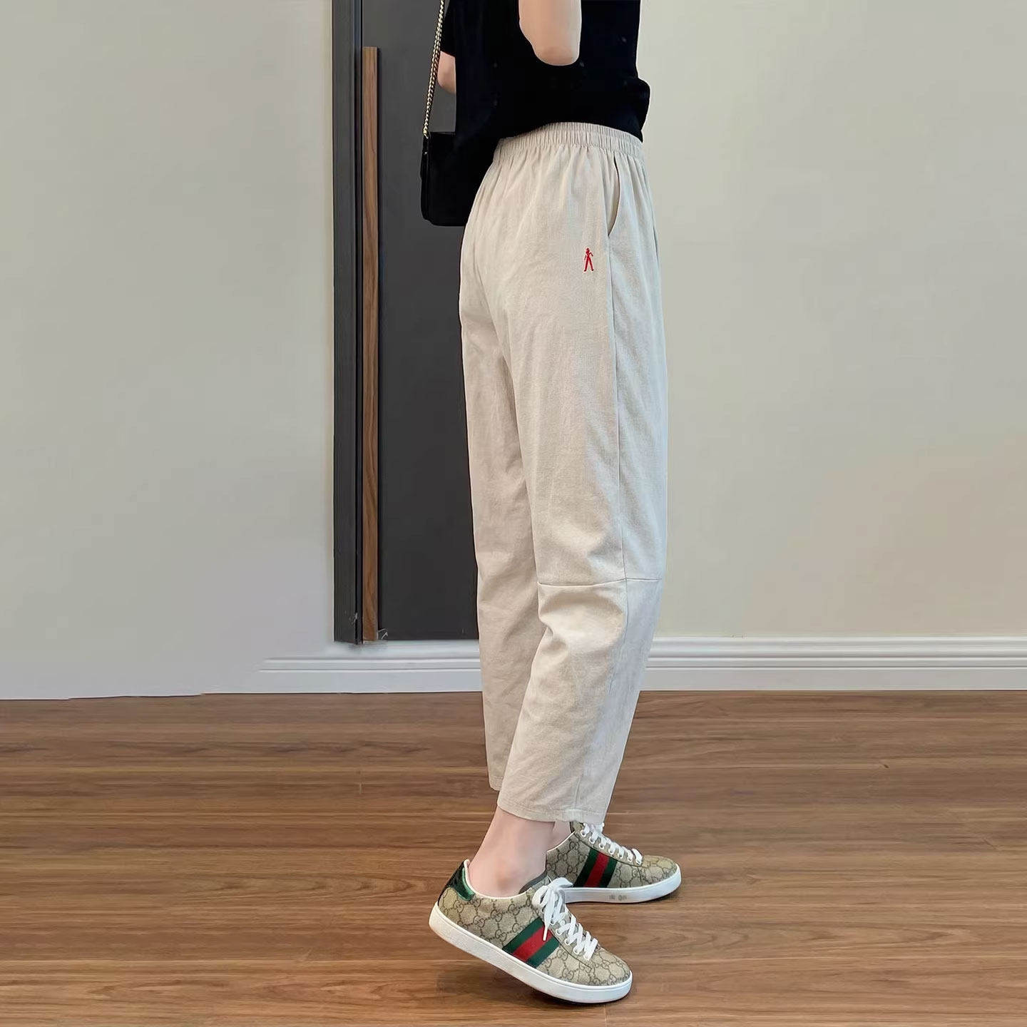 白色速干运动裤女夏2026新款薄款八分裤松紧腰阔腿裤子哈伦气球裤