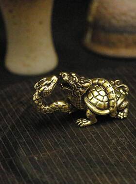 新款黄铜龙龟蟒龟摆件创意玄武龙龟做旧铜雕工艺品办公桌文玩摆饰