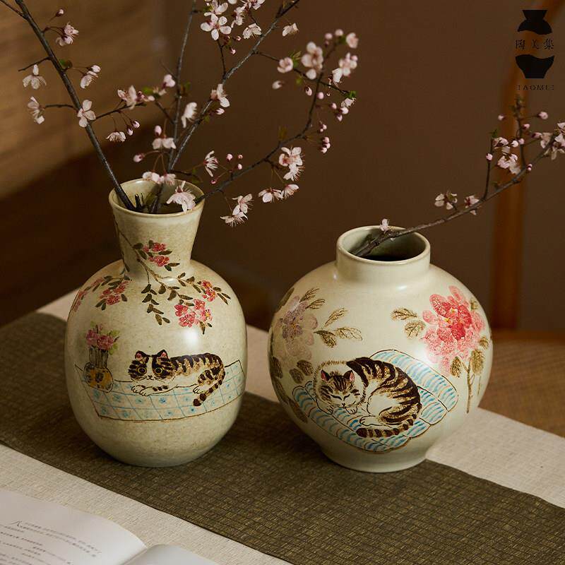 景德猫镇釉彩陶瓷花瓶手工绘EYN可爱咪桌面摆件装手饰品水培插花