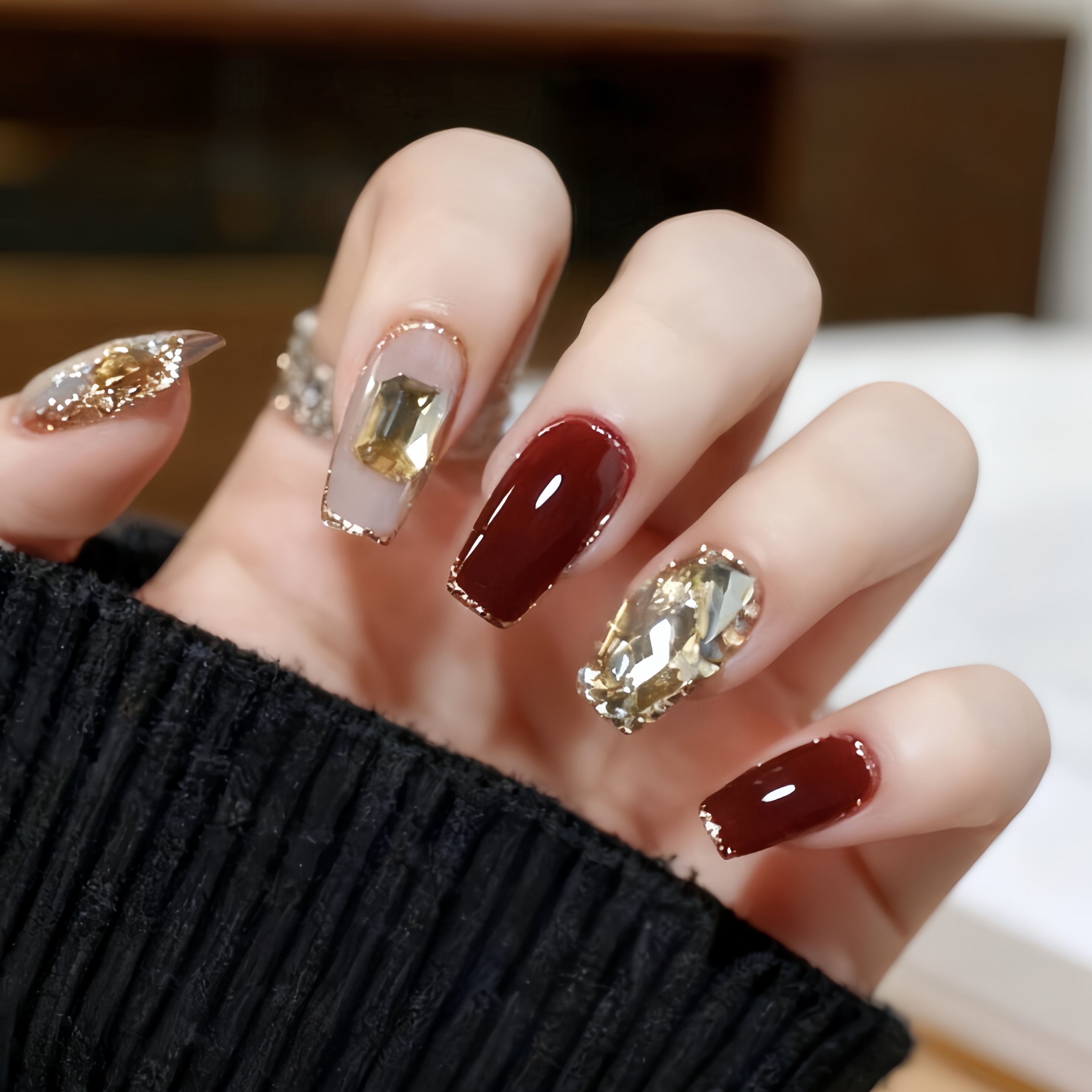 手工定制穿戴美甲中长款新年战甲酒红色奢华爆闪婚甲新娘孕妇拆卸,彩妆/香水/美妆工具,穿戴甲/甲片,淘宝优惠券,粉丝福利购,淘宝优惠卷