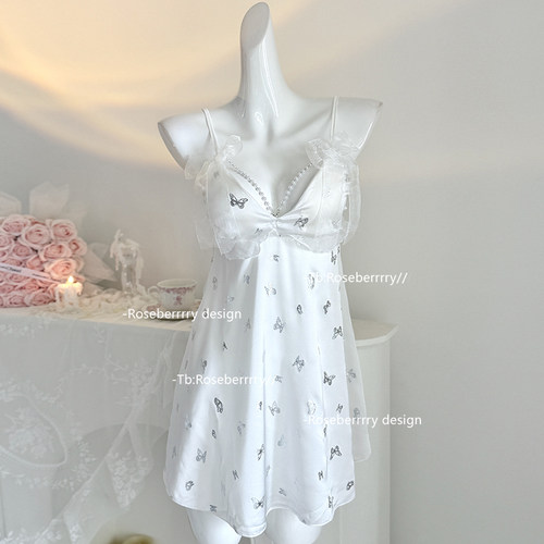 纯欲蝴蝶印花吊带睡裙I