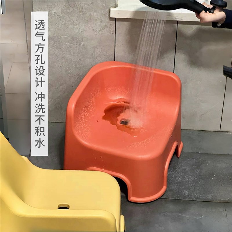 淋浴间专用凳子家用矮凳靠t背椅子少儿浴室洗澡凳宝宝椅子靠背椅