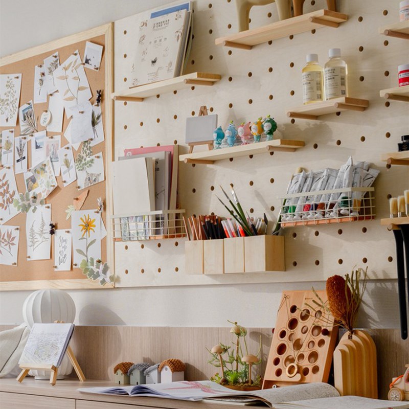 现代样板间儿童房软装男孩女孩房书桌搭摆放配创意装饰品