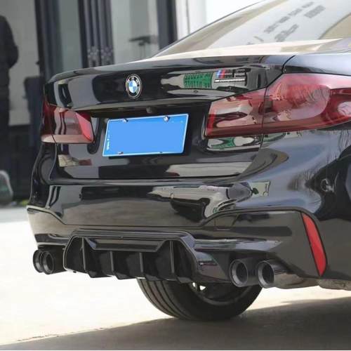 适用于宝马18款5系G30G38530li改装M5款竞技版亮黑后唇后扰流板