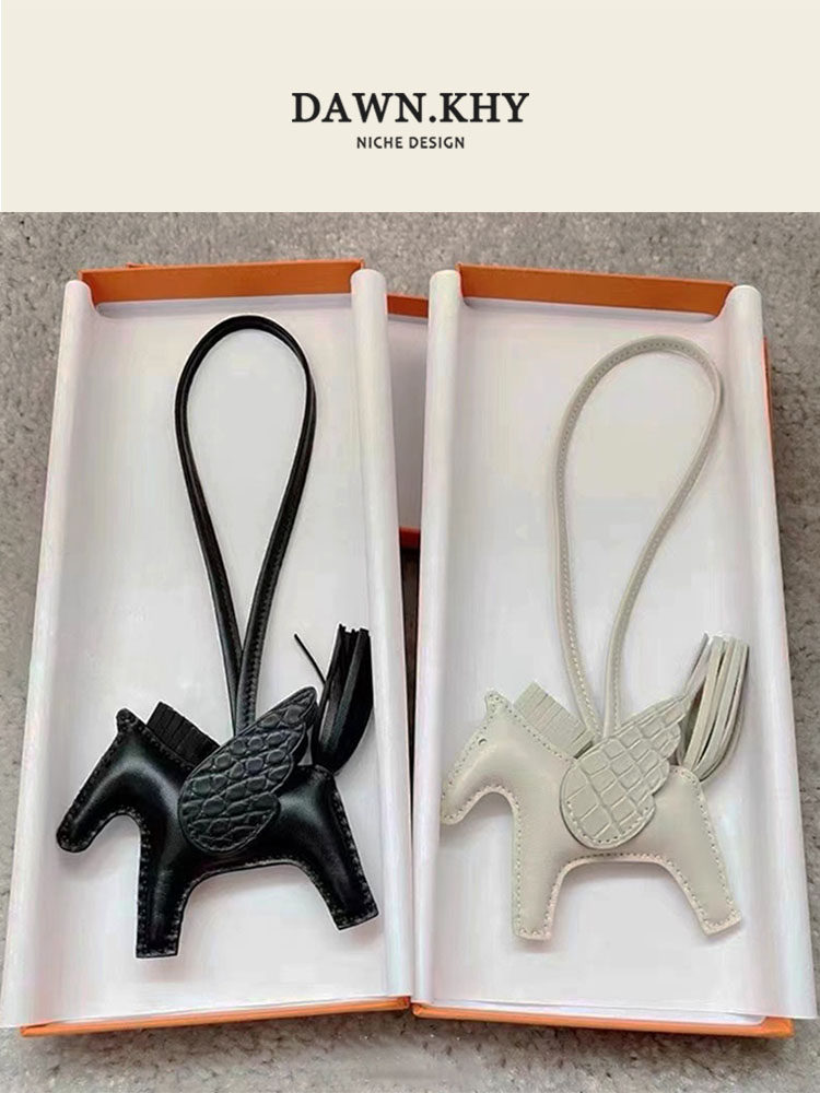 羊皮小马挂饰真皮飞马挂件