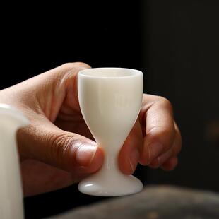 陶瓷台烈黄酒杯高脚杯 羊脂玉瓷高白瓷白酒杯茅供奉白酒杯家用中式
