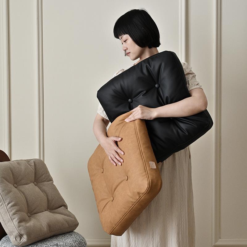 UCK又壳 简约日式纯色抱枕北欧简约办公室座椅垫方形靠垫沙发抱枕