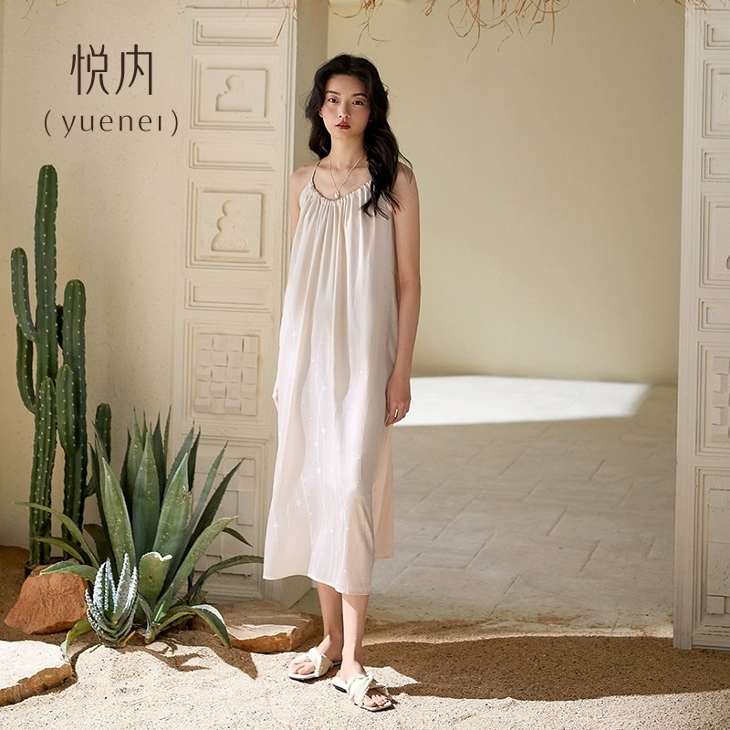 悦内带胸垫睡裙女士睡衣夏季冰丝吊带背心大码长款仿真丝绸高级感图片