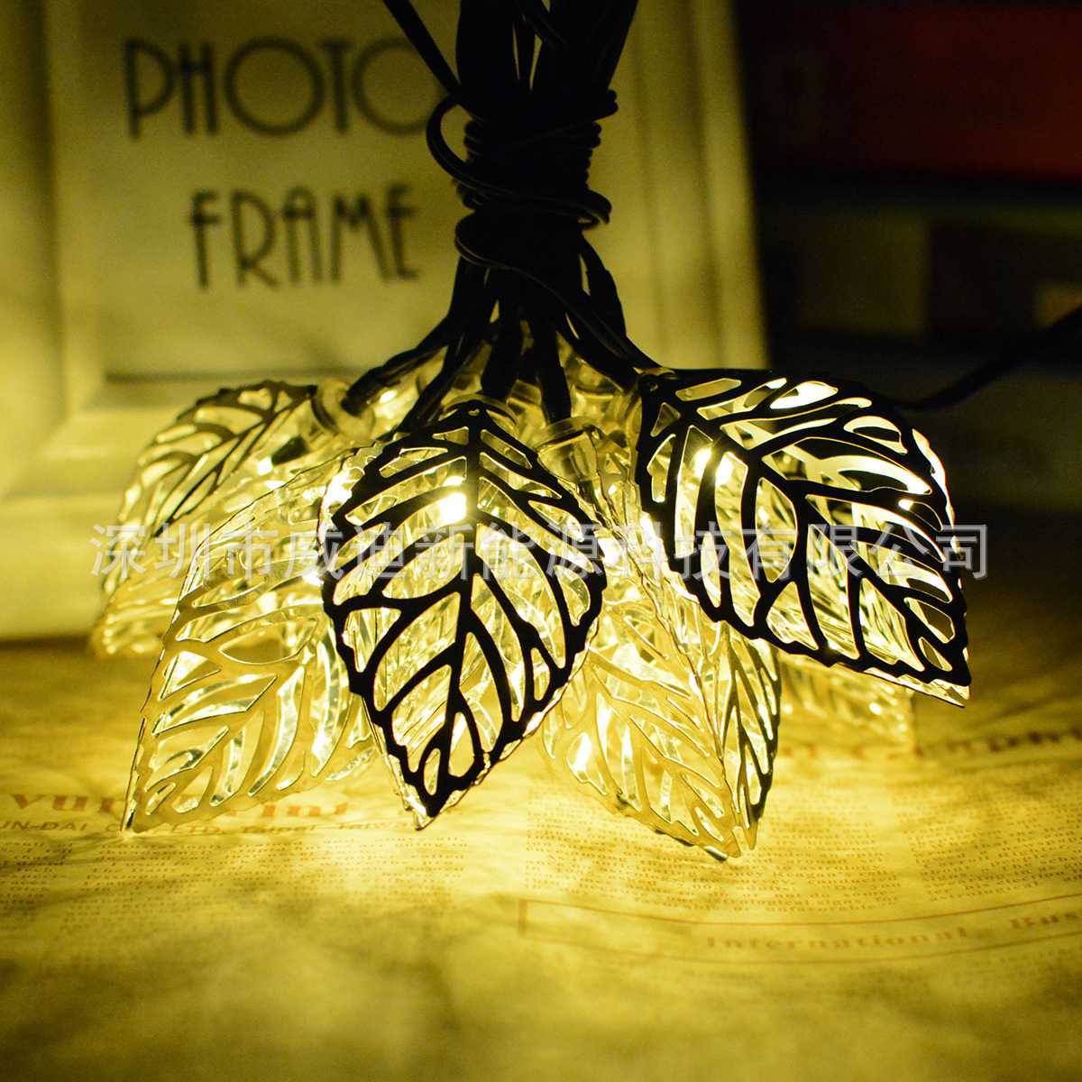 新款直销跨镜电商太阳能灯串镂空铁艺树叶10LED圣诞节日户外派对