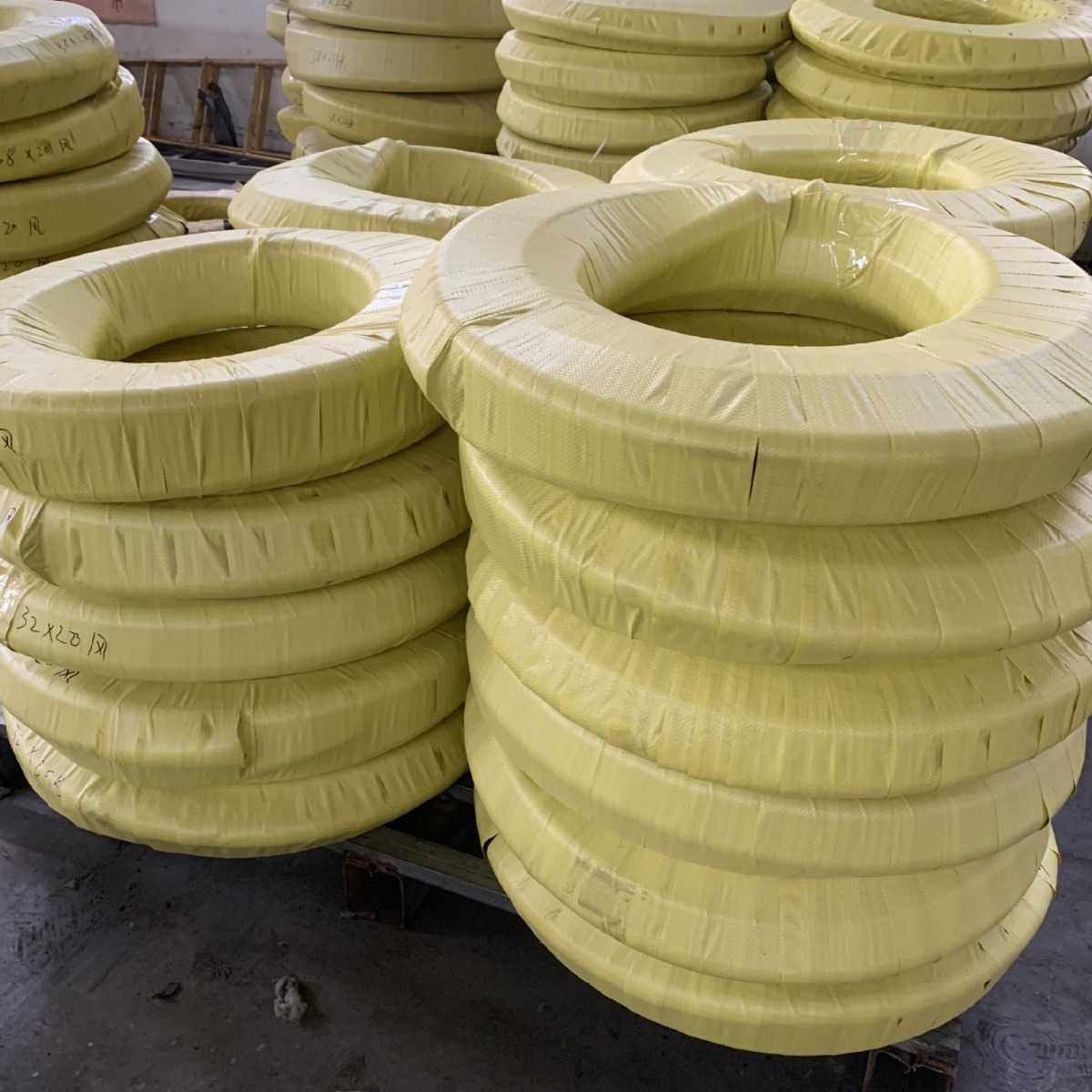 新款直销黑色耐磨喷砂胶管喷砂机专用橡胶管高耐磨喷沙管耐高压船,五金/工具,工业管道及配件,淘宝优惠券,粉丝福利购,淘宝优惠卷