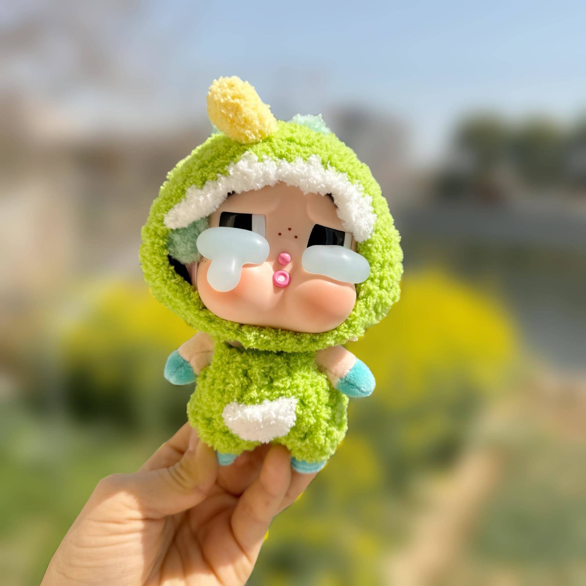 仅衣服】CRYBABY哭娃眼泪工厂搪胶脸公仔手工绿恐龙套装15CM娃衣