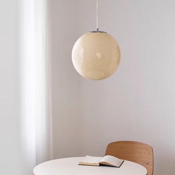 意大利Murano玻璃餐厅吊灯法式多巴胺棒棒糖家用护眼圆球卧室灯