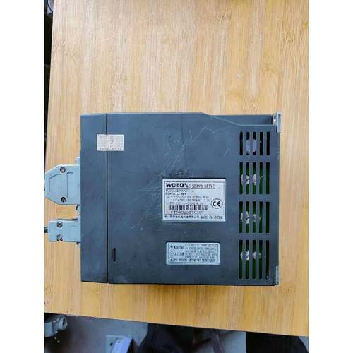 议价EP300F21S 常州市伟通驱动器，1.5kw，220V，