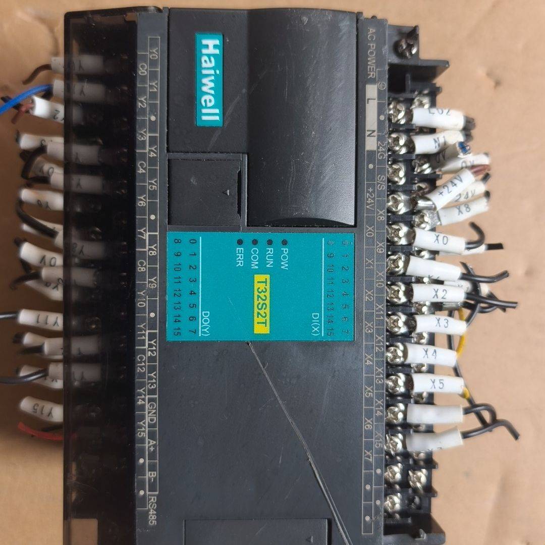 议价PLC控制器 T32S2T 实物