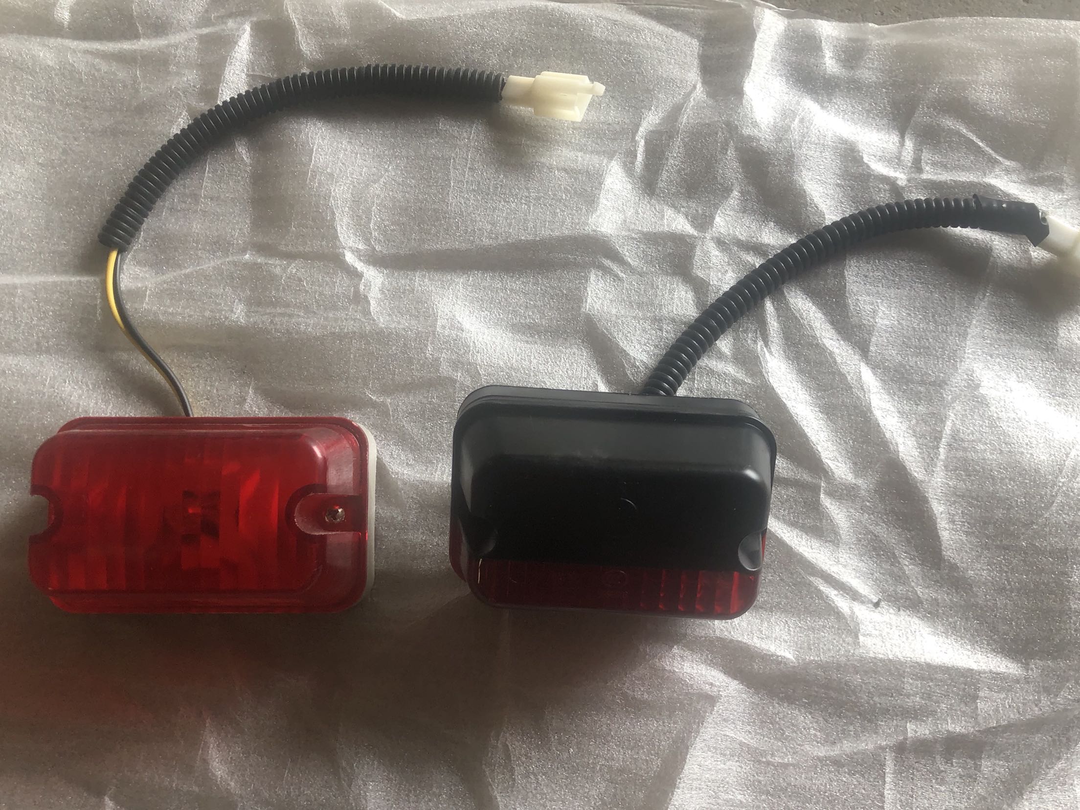 速发车件奥驰汽顶18002000X配箱车灯视廓灯标杆灯