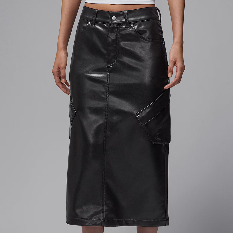 NIKE耐克女子运动休闲半身裙IO0584-010